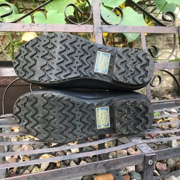 Pendleton Embossed Black Chelsea Rain boots - Picture 6 of 10